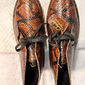 Clarks Leather Faux Python Snake Skin Desert Chukka Brown Black Ankle Boots Sz 6